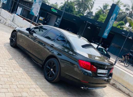 BMW 525D magic Black