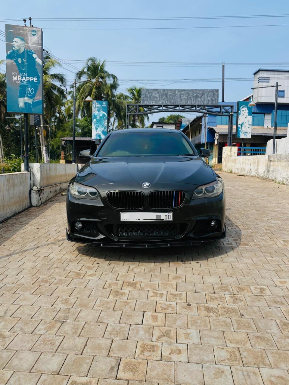 BMW 525D magic Black