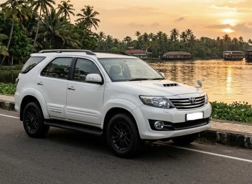 Toyota Fortuner White