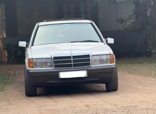 Mercedes Benz W124