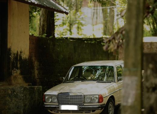 Mercedes Benz W123