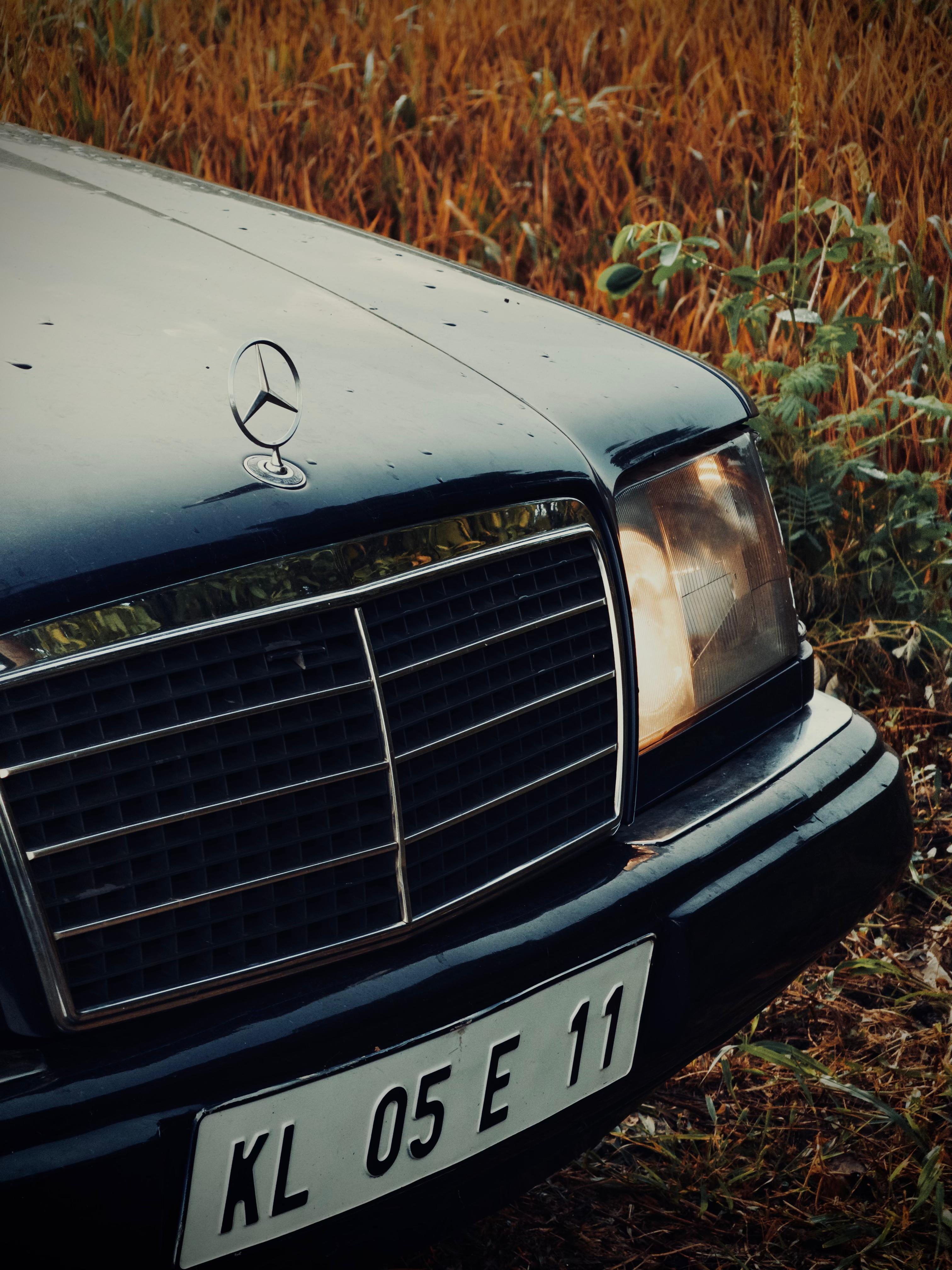 Mercedes Benz W124